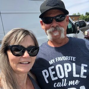 Meet your Posher, Lorraine